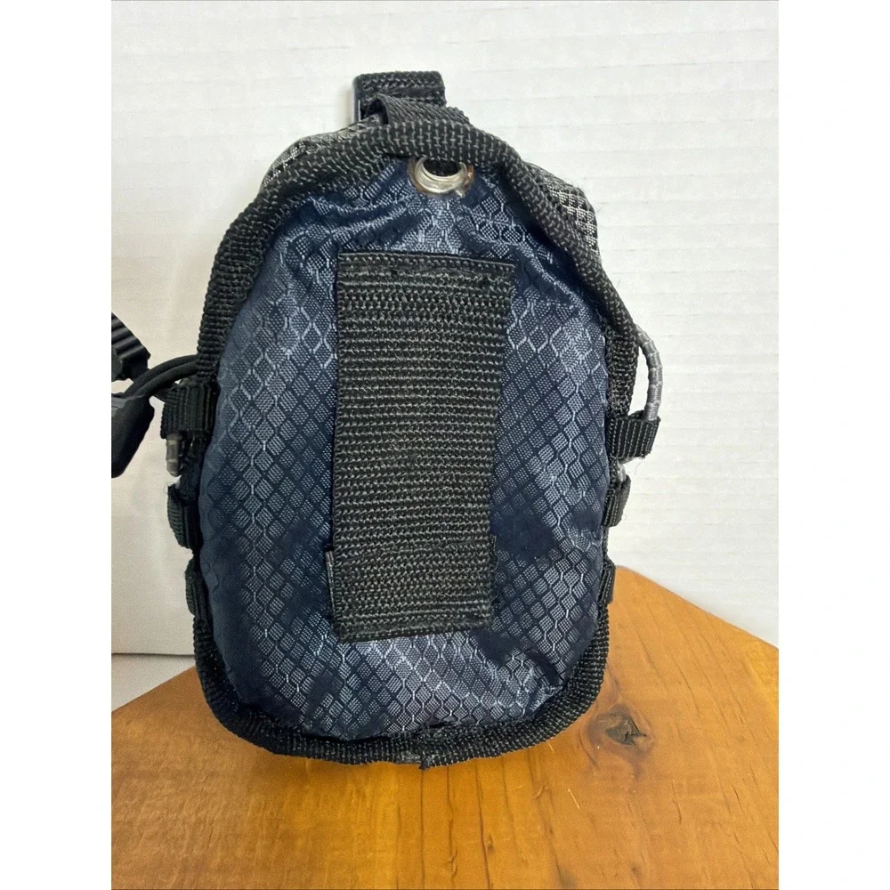 Samsonite Black Camera/Utility Pouch with Compass Belt Loop Travel‎ Bag